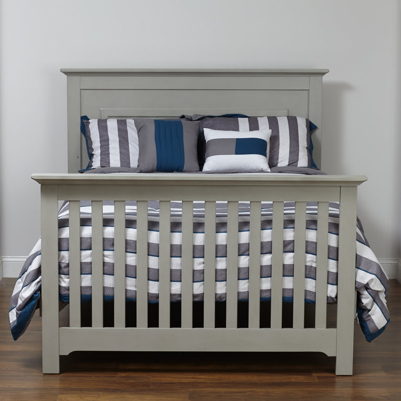 Chesapeake Panel 4 in 1 Convertible Crib Light Gray